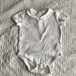 Ivory cream Peter pan collar t-shirt onesie 12-18